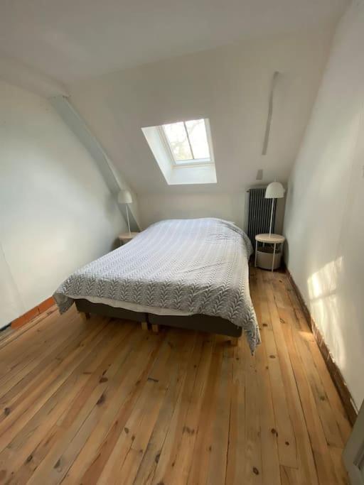 Maison Leocha Sablons-sur-Huisne Exteriér fotografie