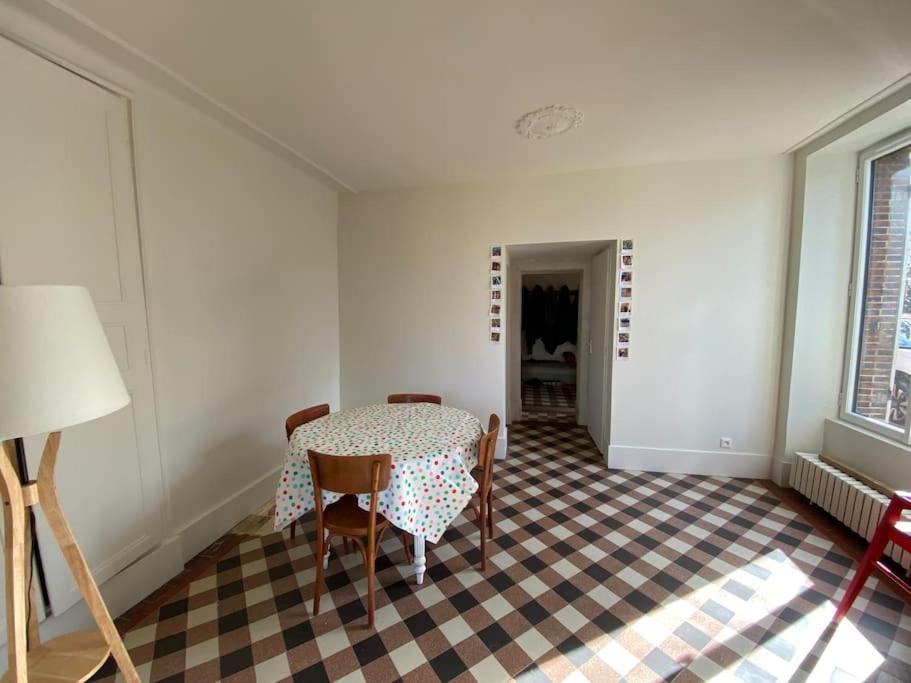 Maison Leocha Sablons-sur-Huisne Exteriér fotografie
