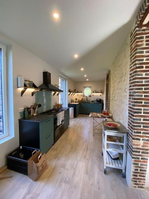 Maison Leocha Sablons-sur-Huisne Exteriér fotografie